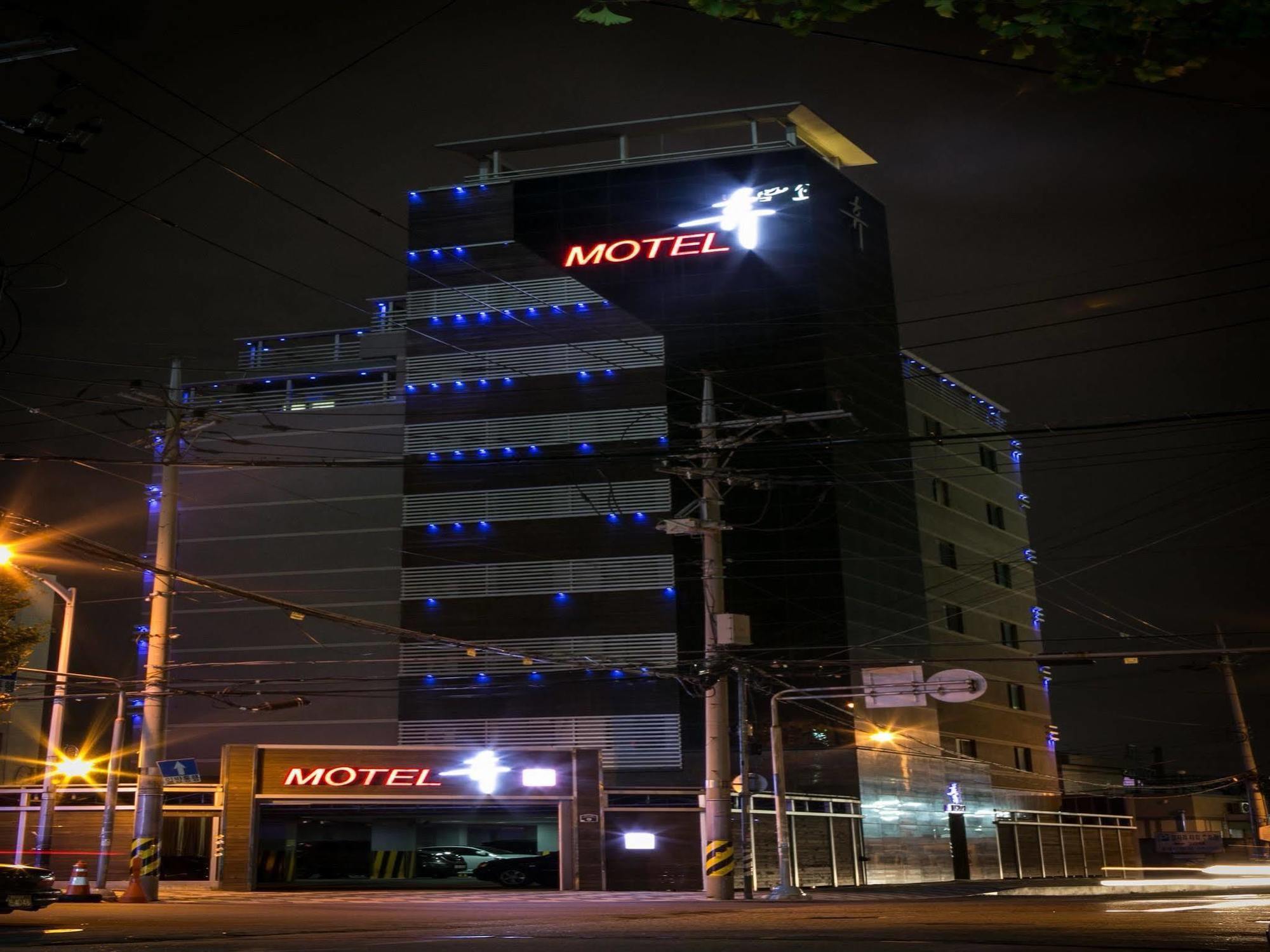 Hue Motel Пусан Екстериор снимка